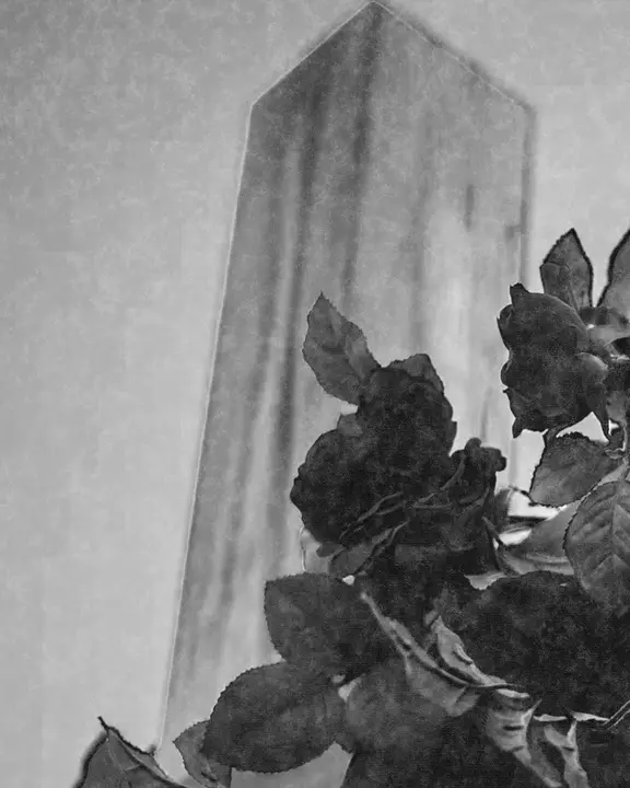Good Friday: social post · blank