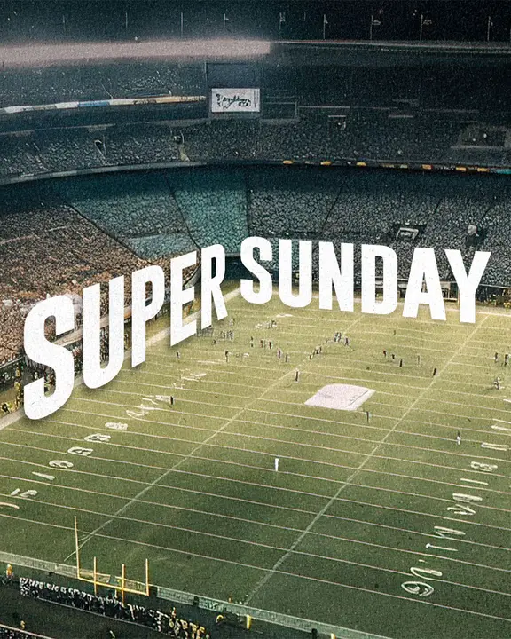 Super Sunday: social post