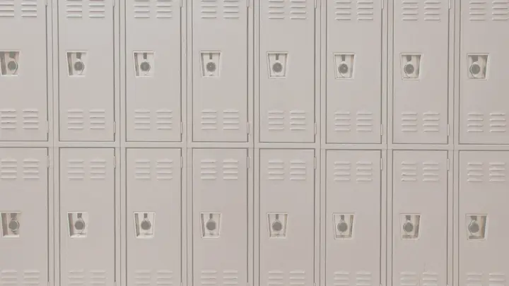 Back To School Sunday: 4K slide · blank