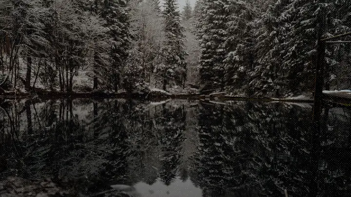 Winter Retreat: HD slide · blank
