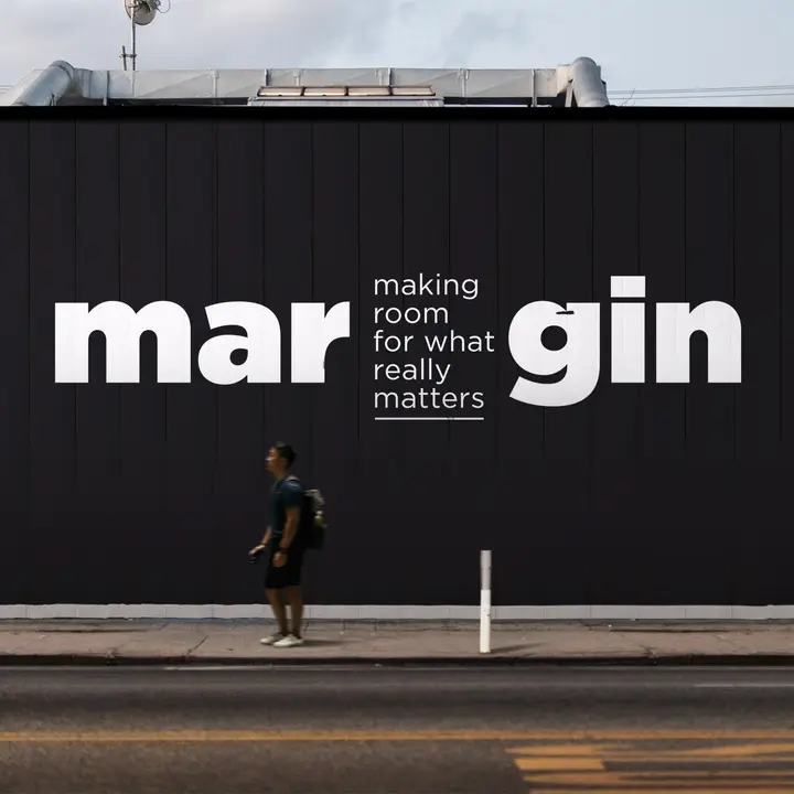 Margin: social post